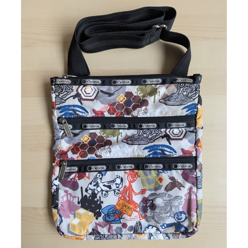 Lesportsac 3 Zip Crossbody Pop‎ Luxe Crossbody Pouch Cartoon